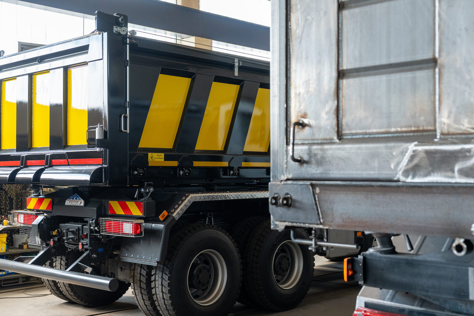 Camion di diverse categorie